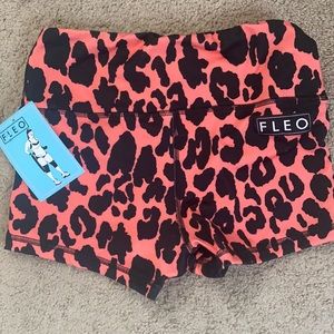 NWT Fleo Coral Leopard High Rise OG Size small